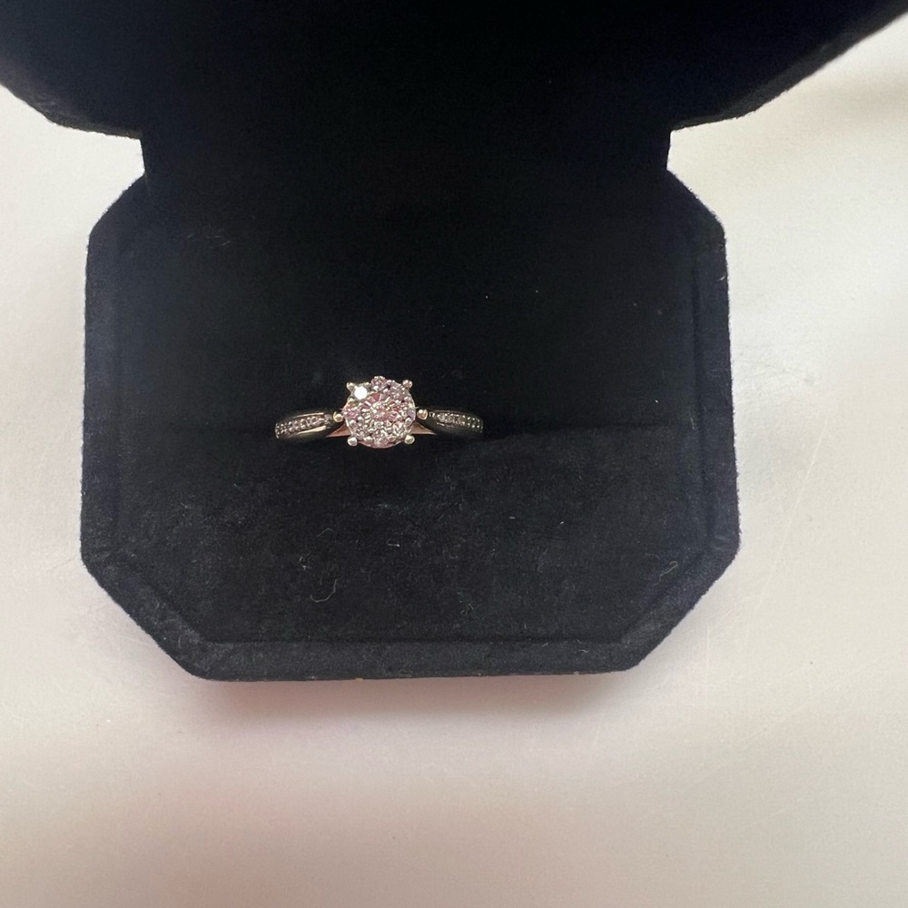 Diamond ring size 6 - Picture 2 of 2